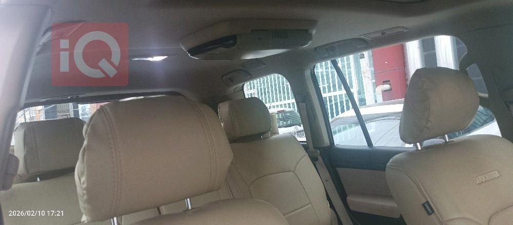 تويوتا لاندكروزر